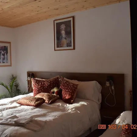 Koshov Guest House *